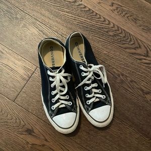 COPY - Black and white low rise converse